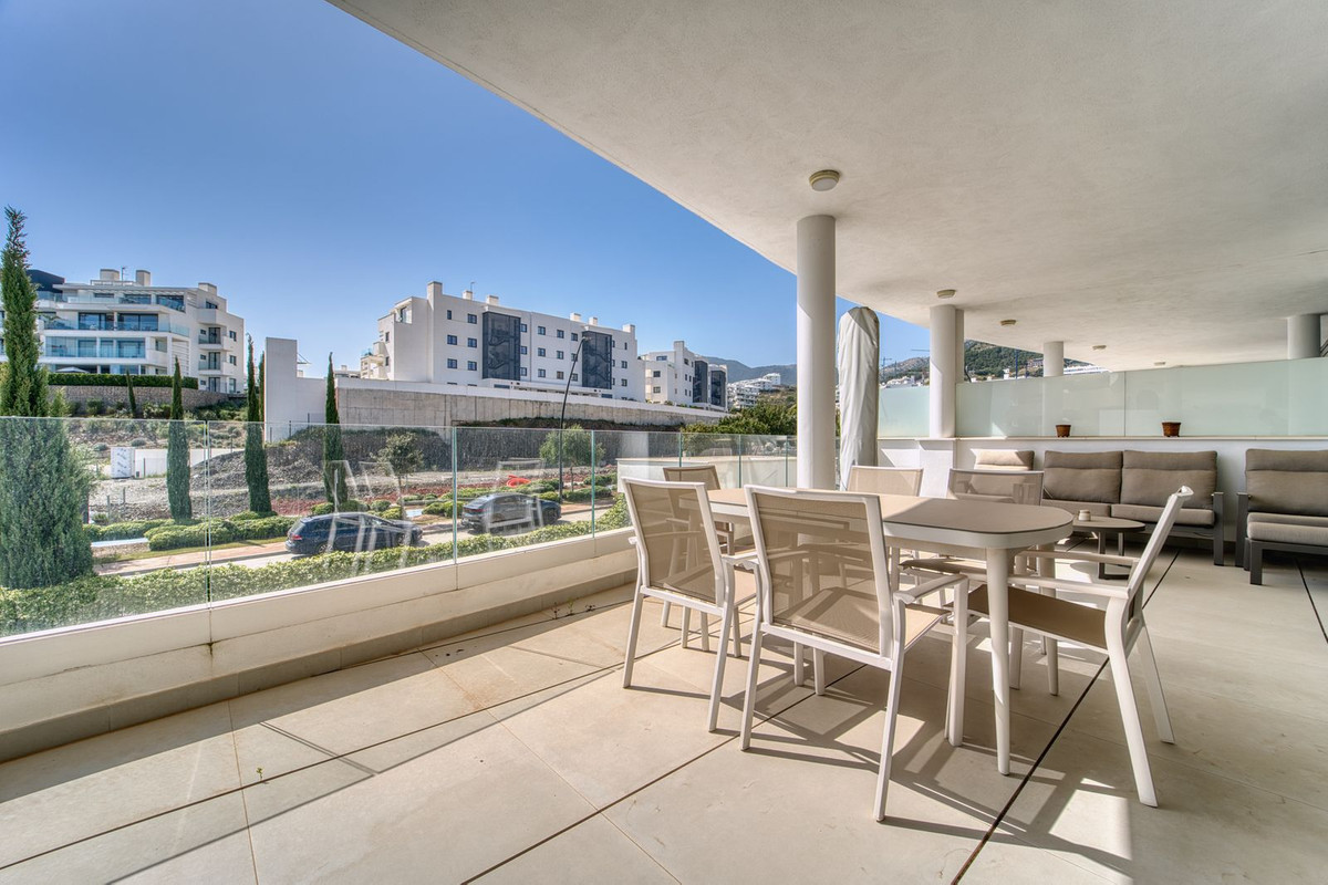 2 Bedroom Apartment in Benalmádena
