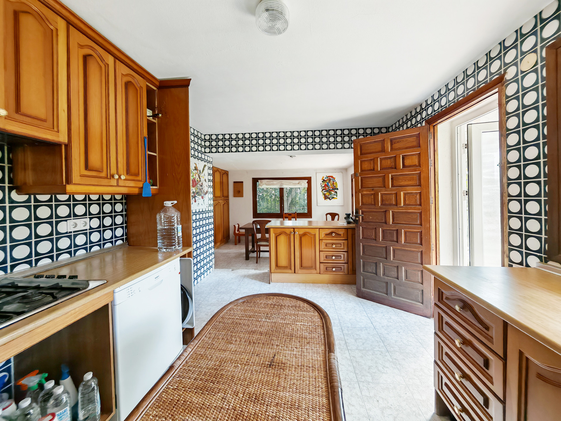 5 Bedroom Villa in Marbella - Photo 6
