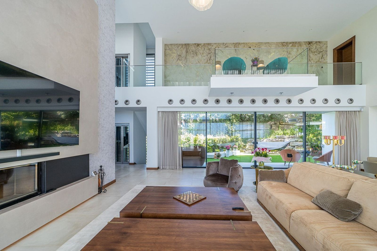 5 Bedroom Villa in Benahavís - Foto 8