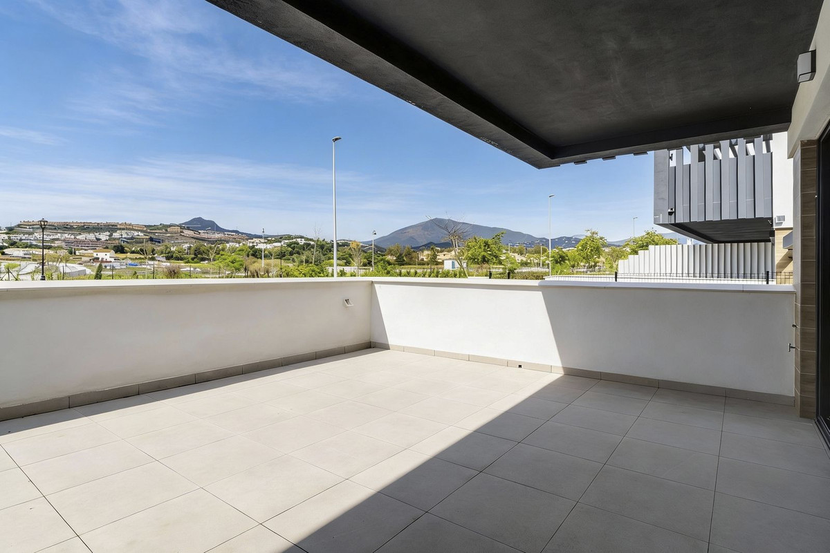 3 Bedroom Villa in Estepona - Photo 22