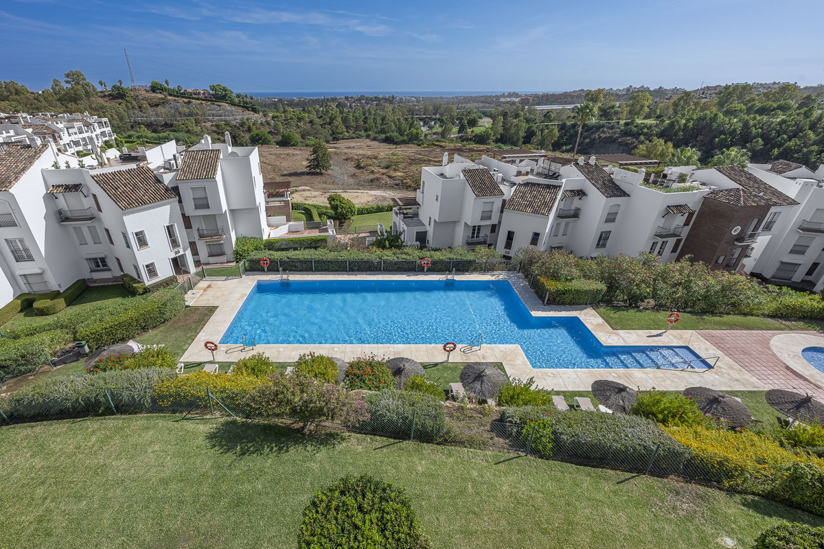 2 Bedroom Penthouse in Benahavís