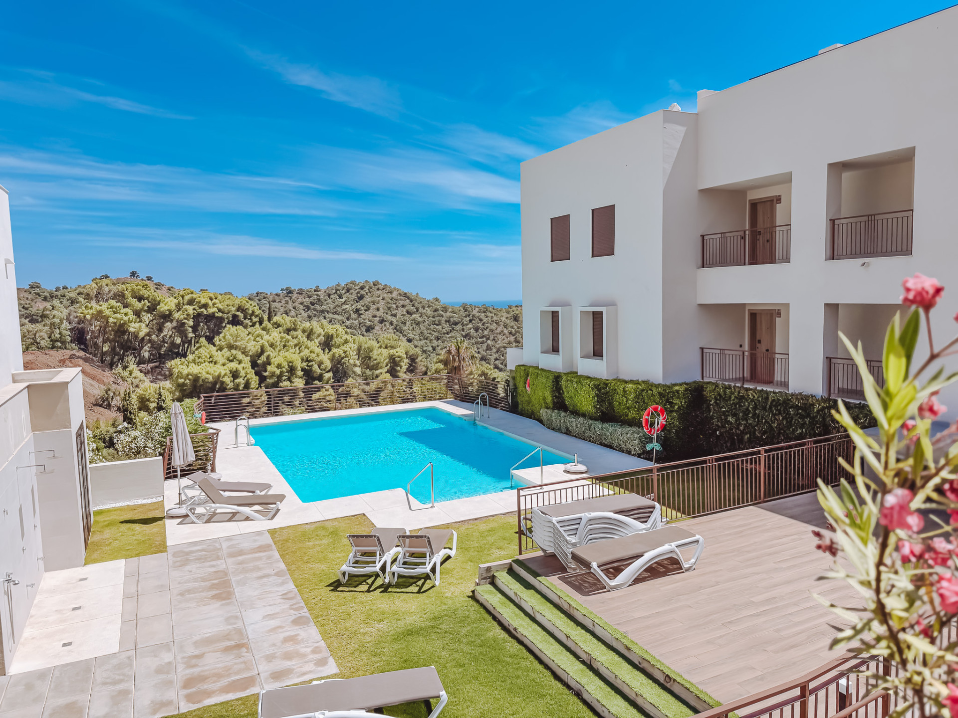 3 Bedroom Apartment in Istán - Photo 18
