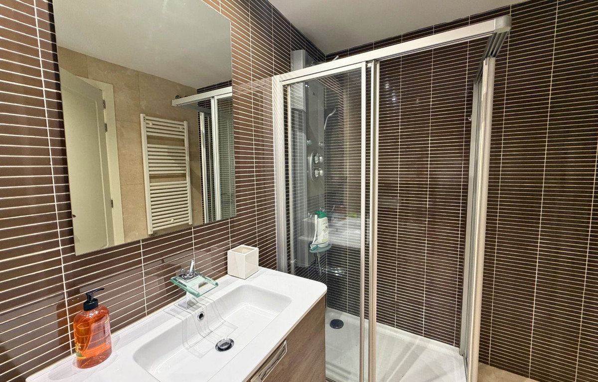 3 Bedroom Apartment in Casares - Photo 24
