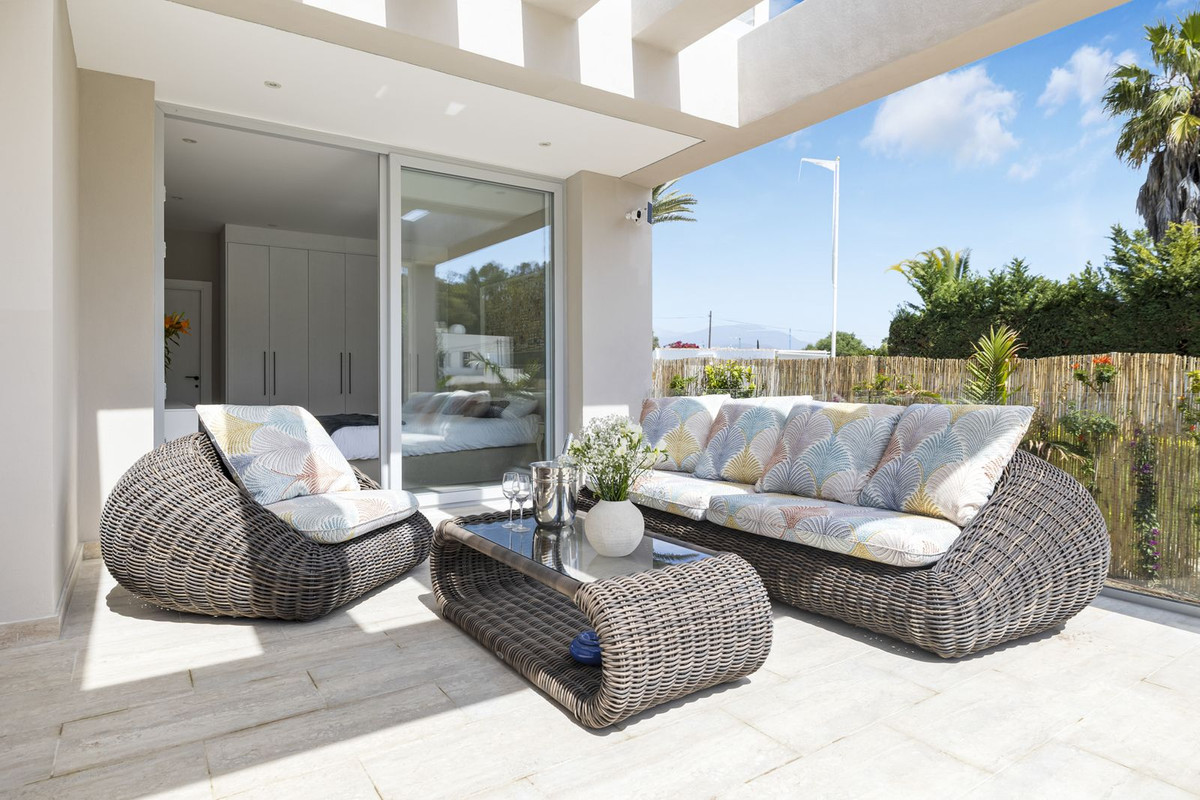 5 Bedroom Villa in San Pedro de Alcántara - Photo 31