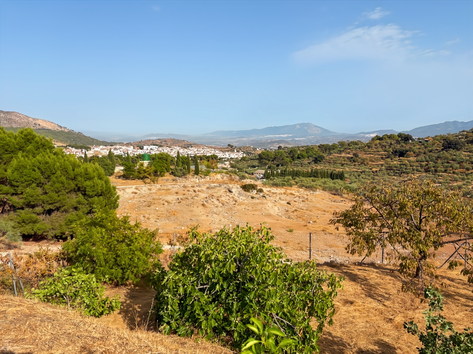 Chalet de 2 dormitorios en Málaga – Foto 5