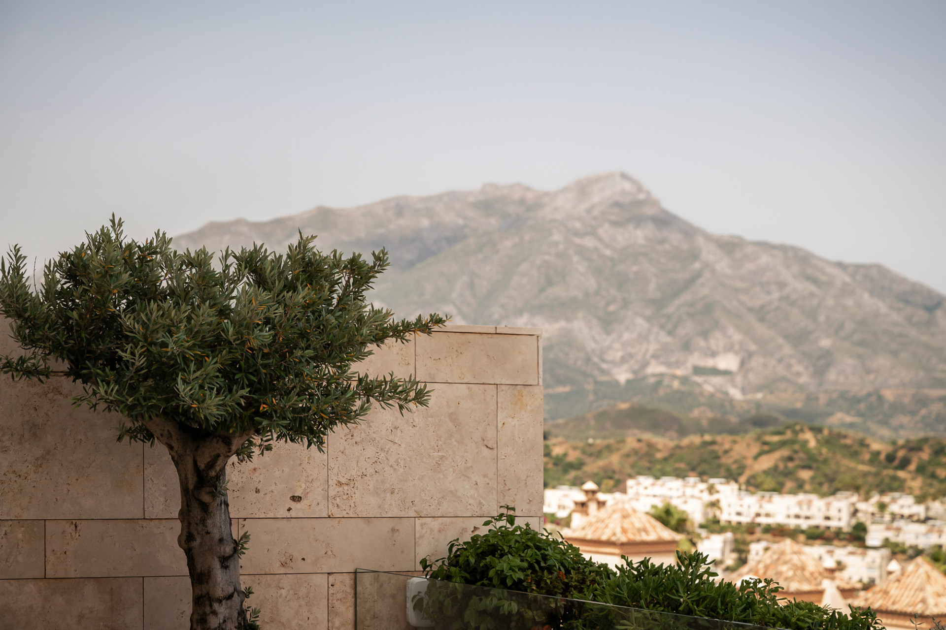 3 Bedroom Apartment in Benahavís - Photo 47