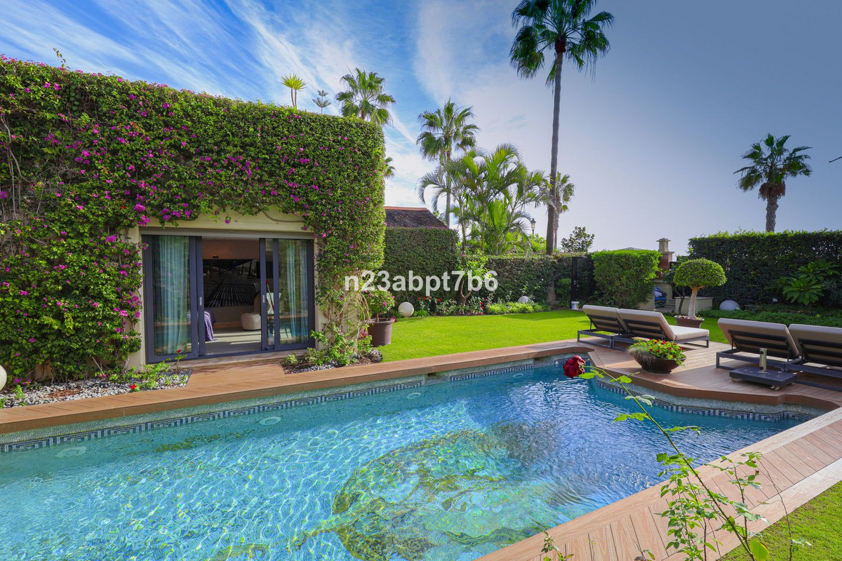 4 Bedroom Villa in Marbella - Foto 7