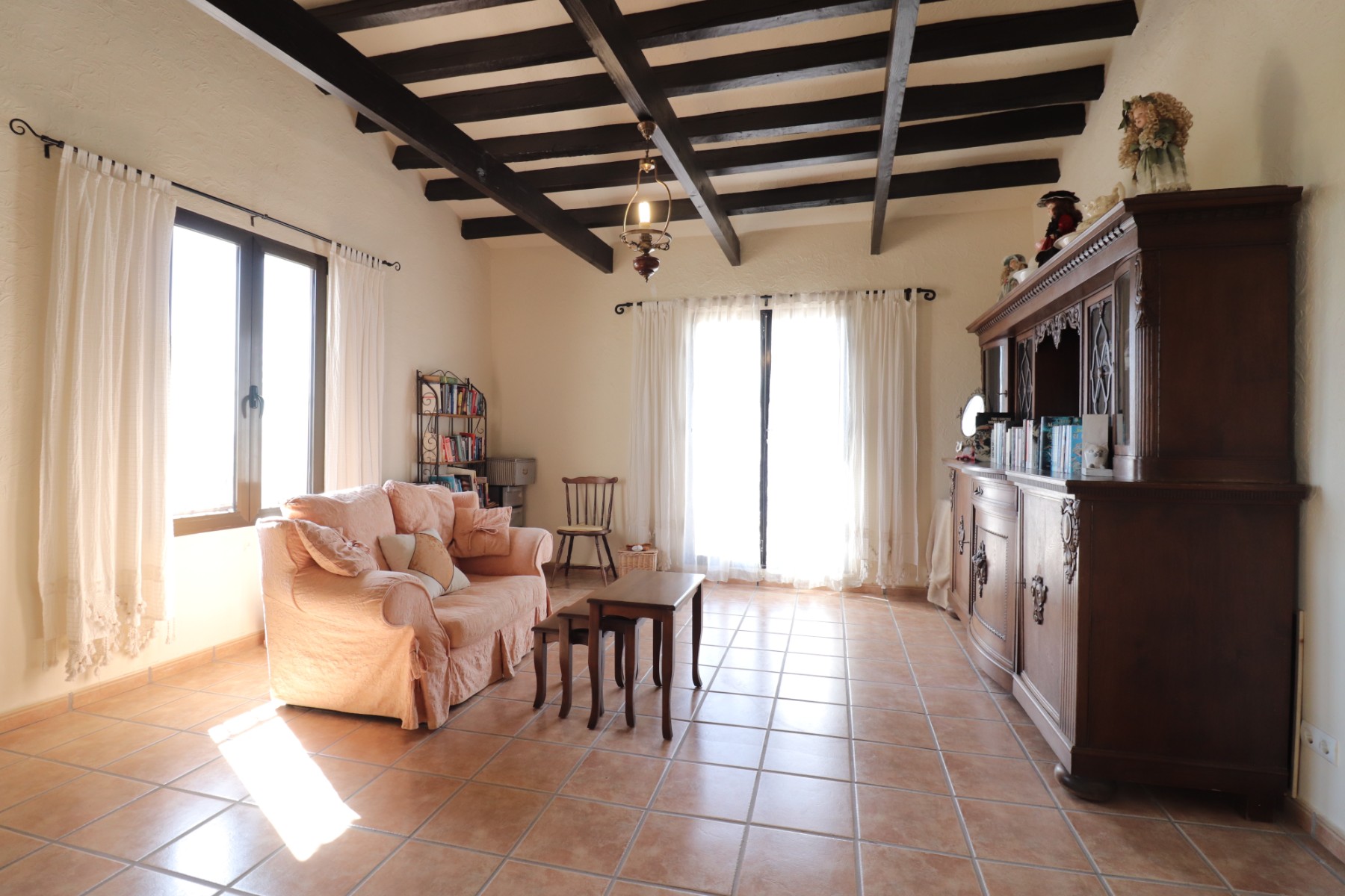 Chalet de 4 dormitorios en Alicante – Foto 20