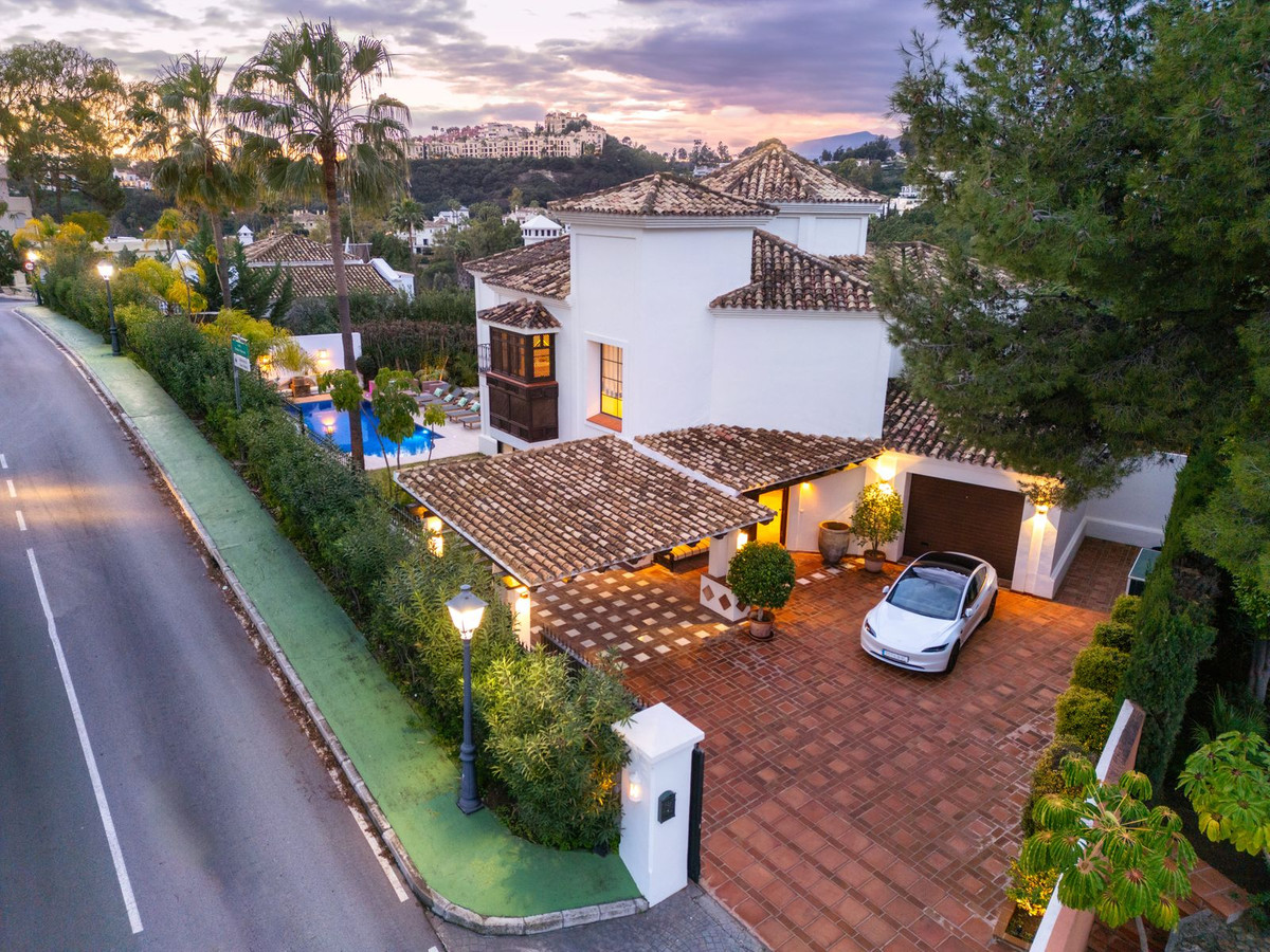 4 Bedroom Villa in Benahavís - Foto 25