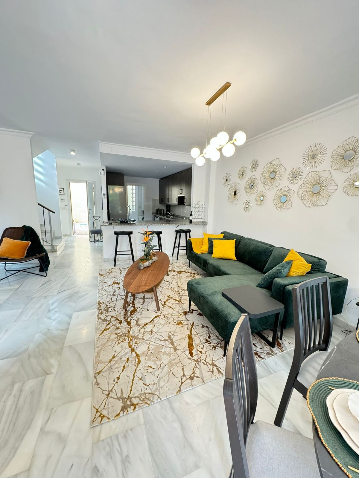 3 Bedroom Townhouse in San Pedro de Alcántara - Photo 3