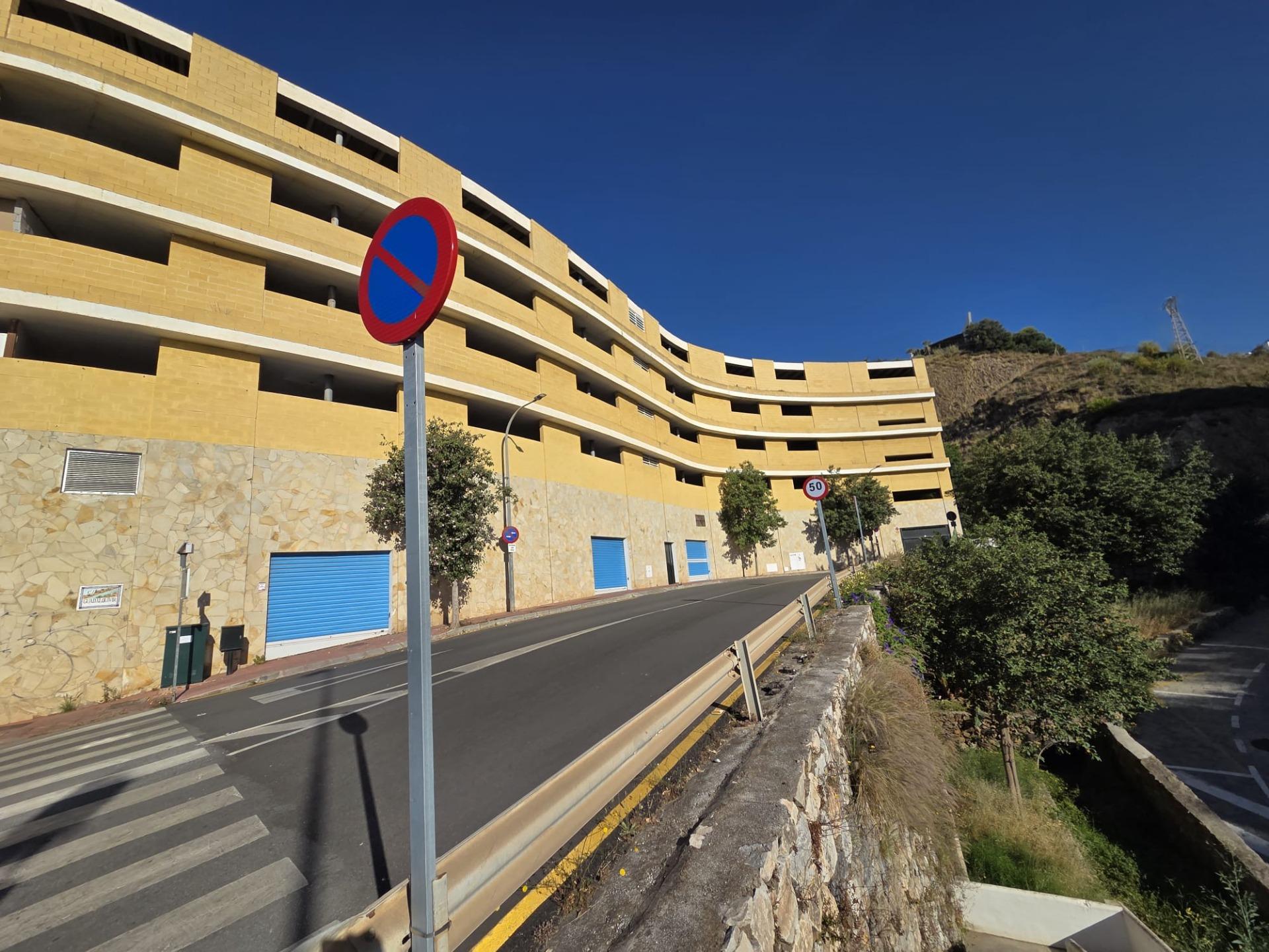 Garage a Malaga, Spagna – Foto 2