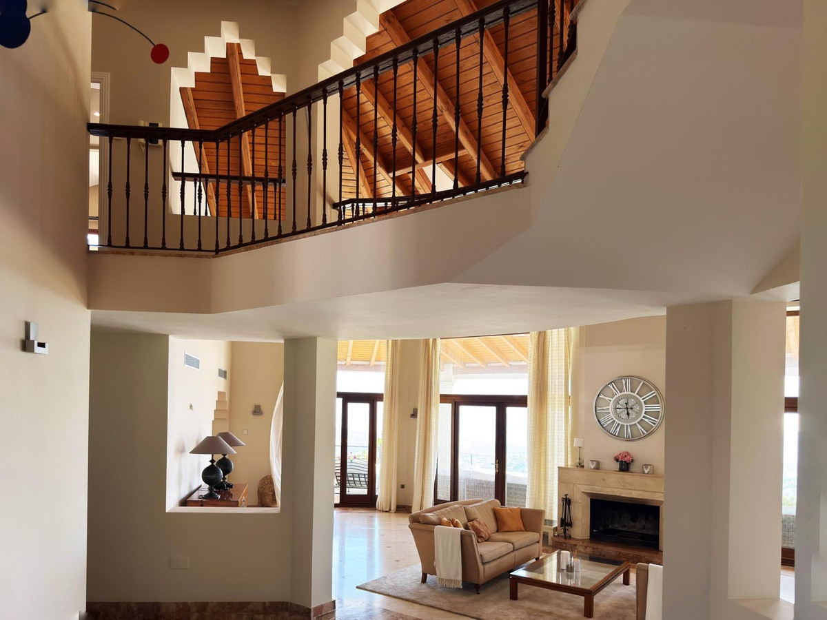 5 Bedroom Villa in Benahavís - Фото 50