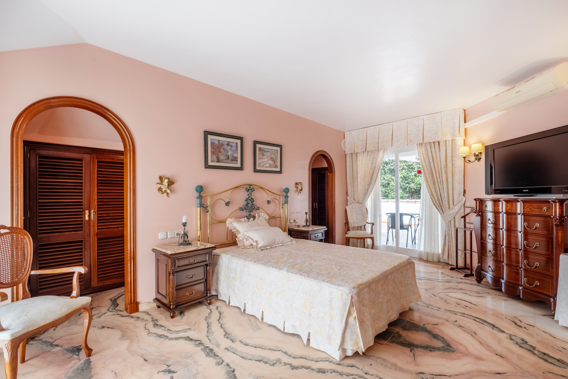 4 Bedroom Villa in Estepona - Foto 18