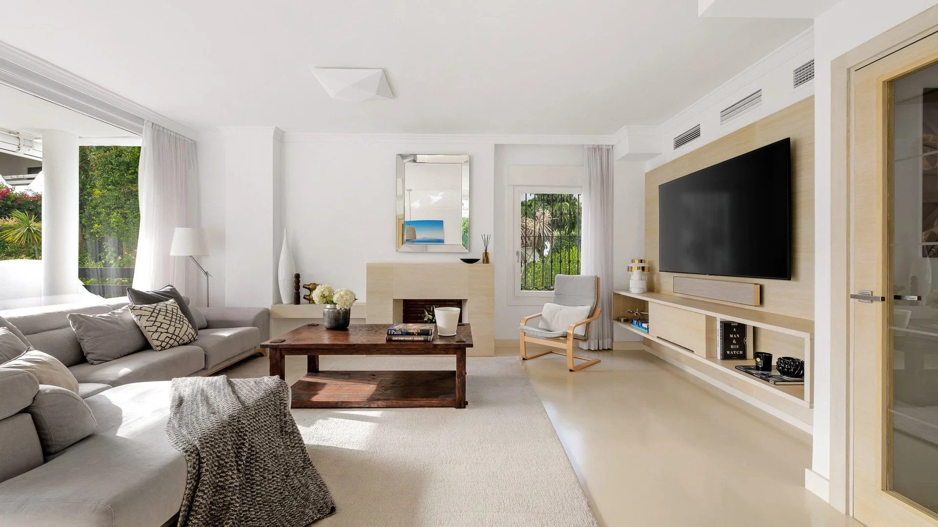 3 Bedroom Townhouse in Marbella - Photo 7