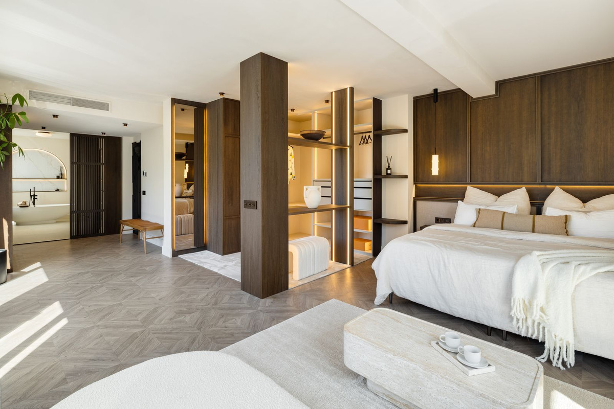 5 Bedroom Villa in Marbella - Фото 26