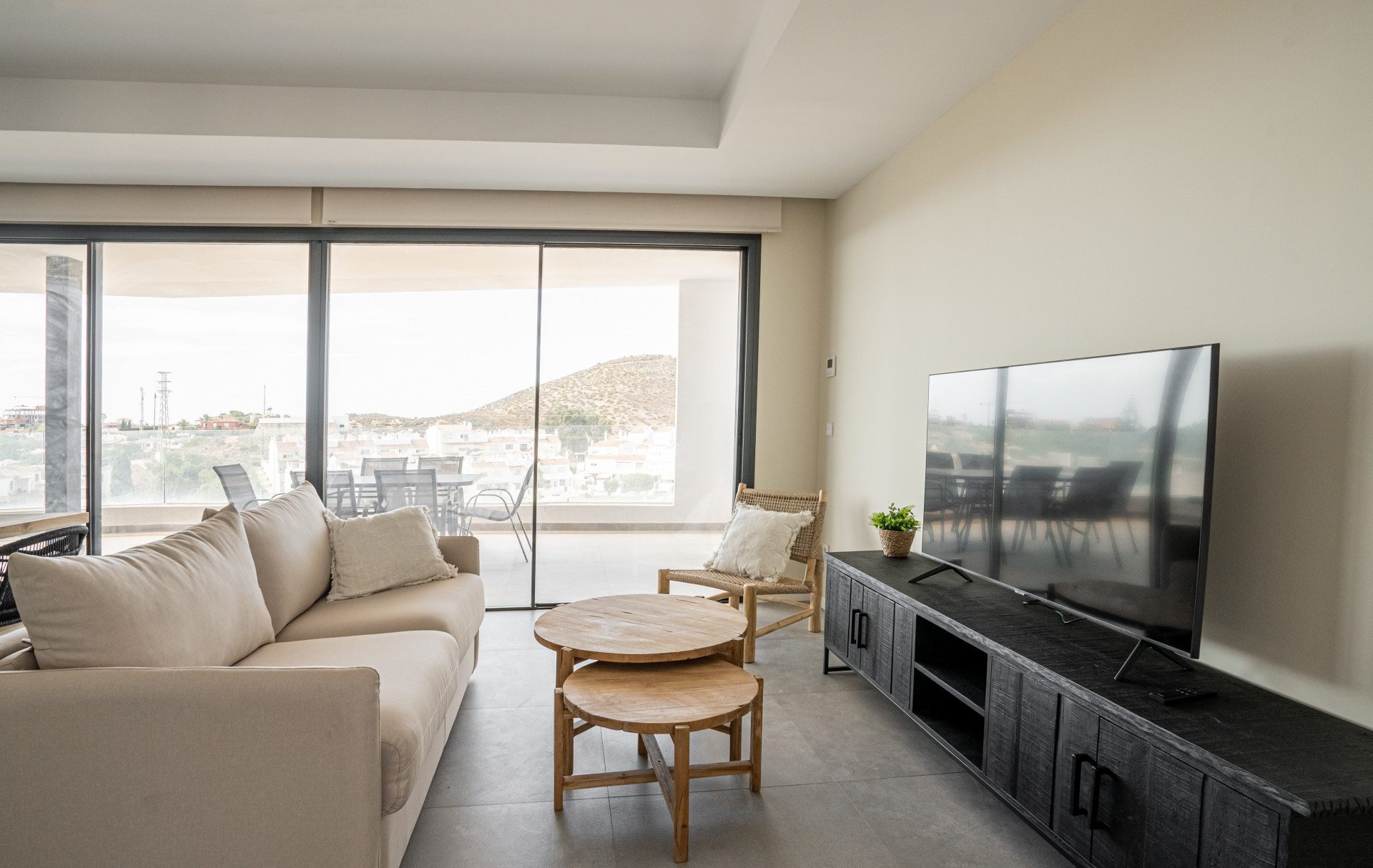 2 Bedroom Apartment in Fuengirola - Photo 16