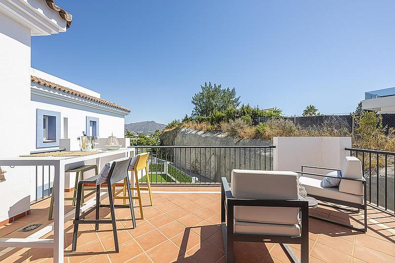 3 Bedroom Apartment in Benahavís - Photo 6