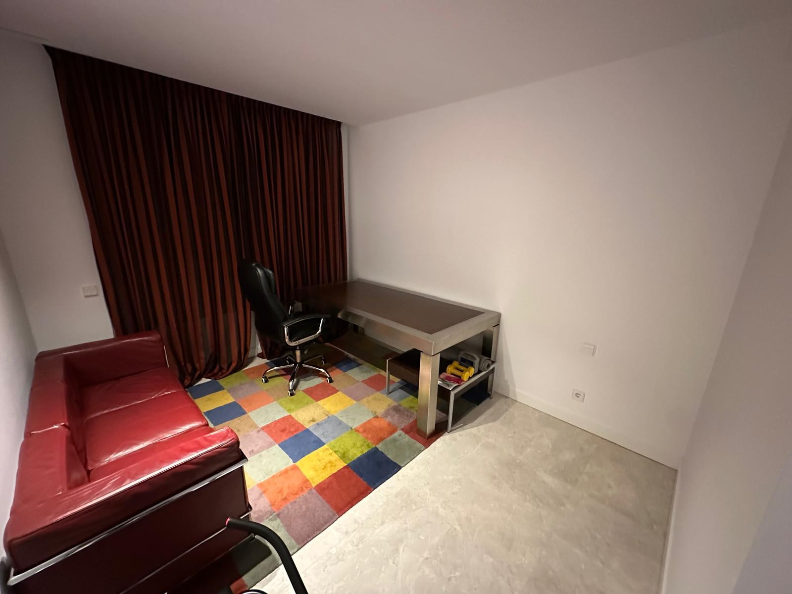 4 Bedroom Apartment in Marbella - Photo 19