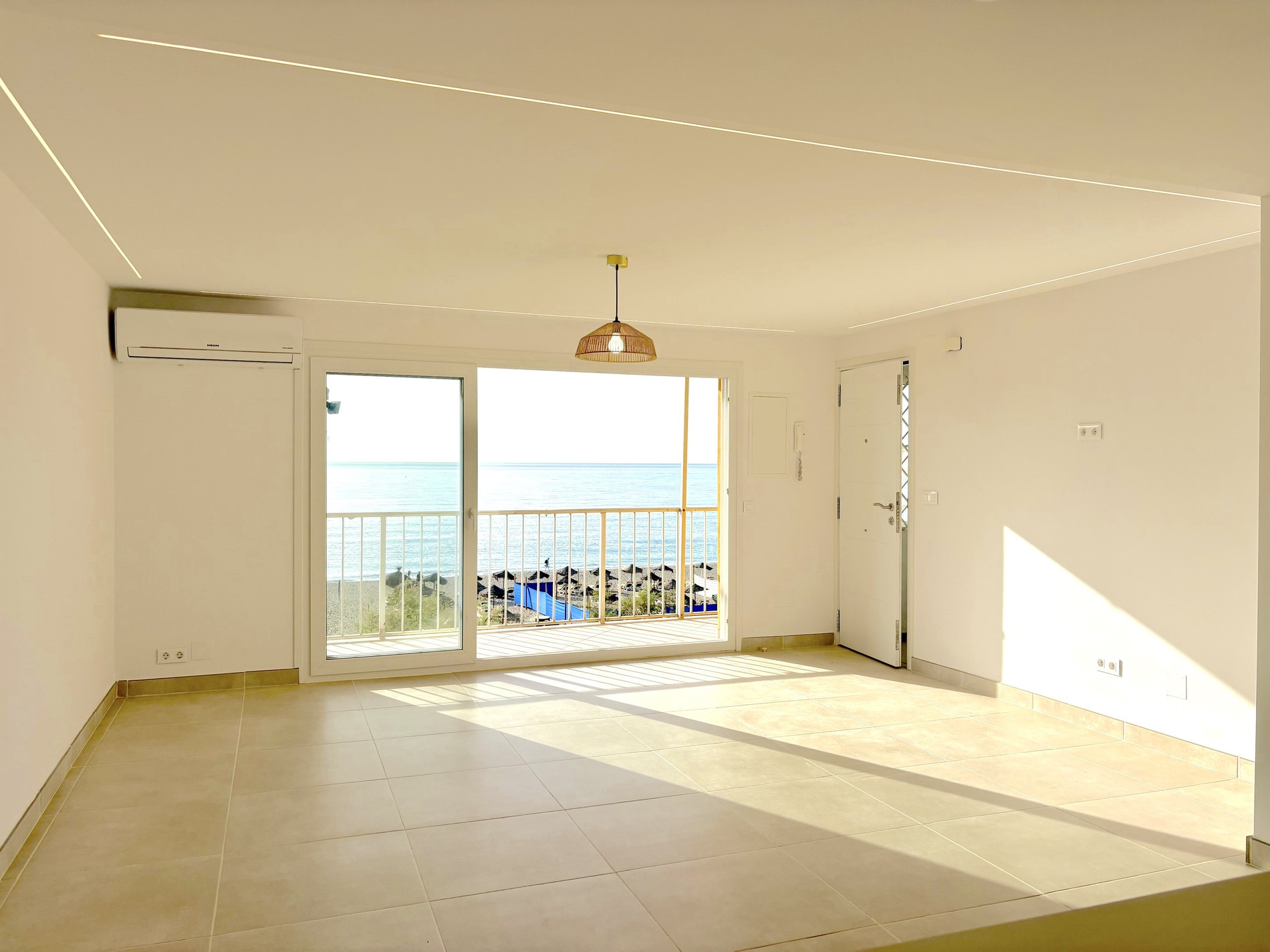 2 Bedroom Apartment in Fuengirola - Photo 31