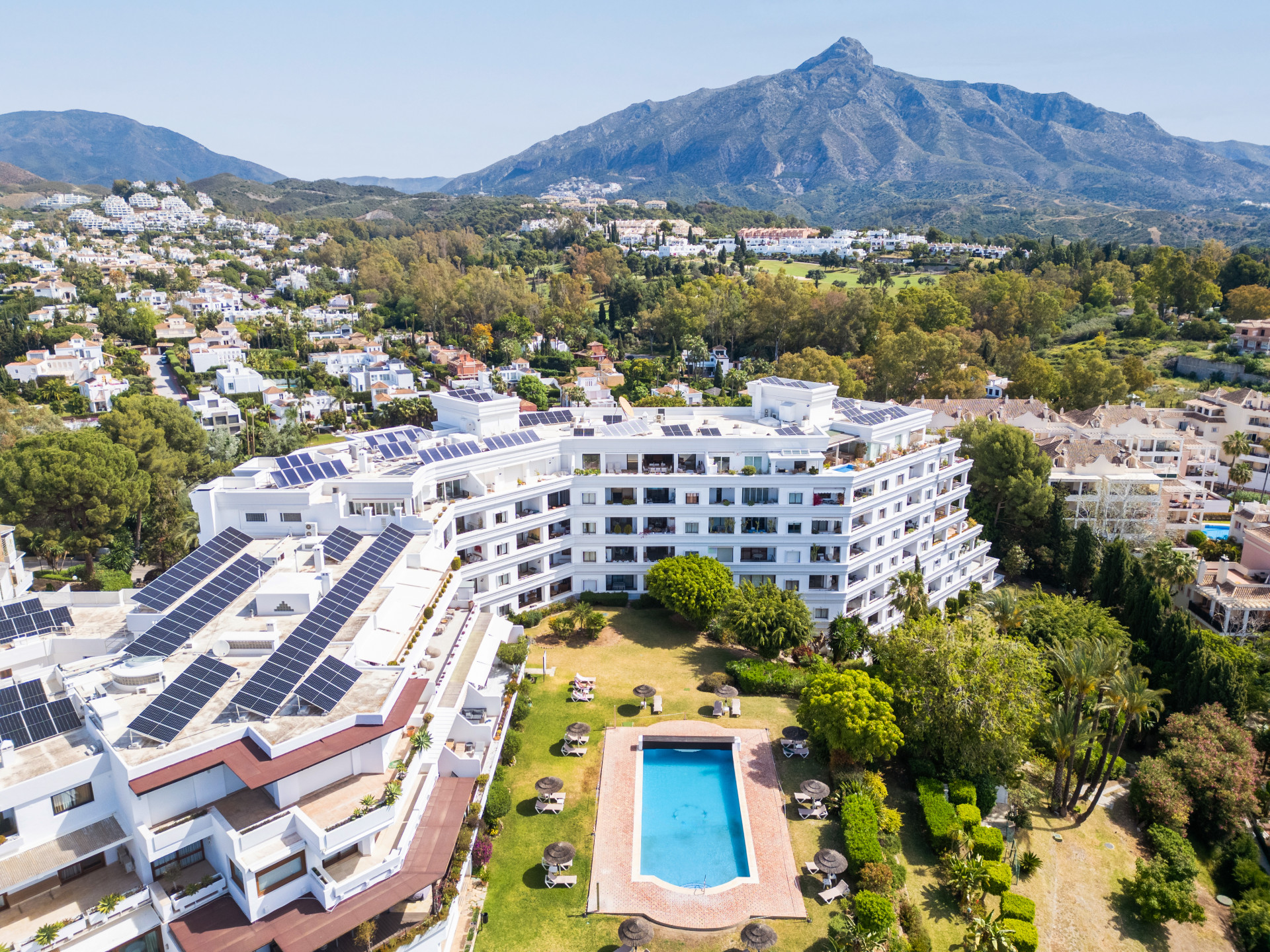 Apartamento com 4 quartos com piscina em Málaga, Espanha – Foto 27
