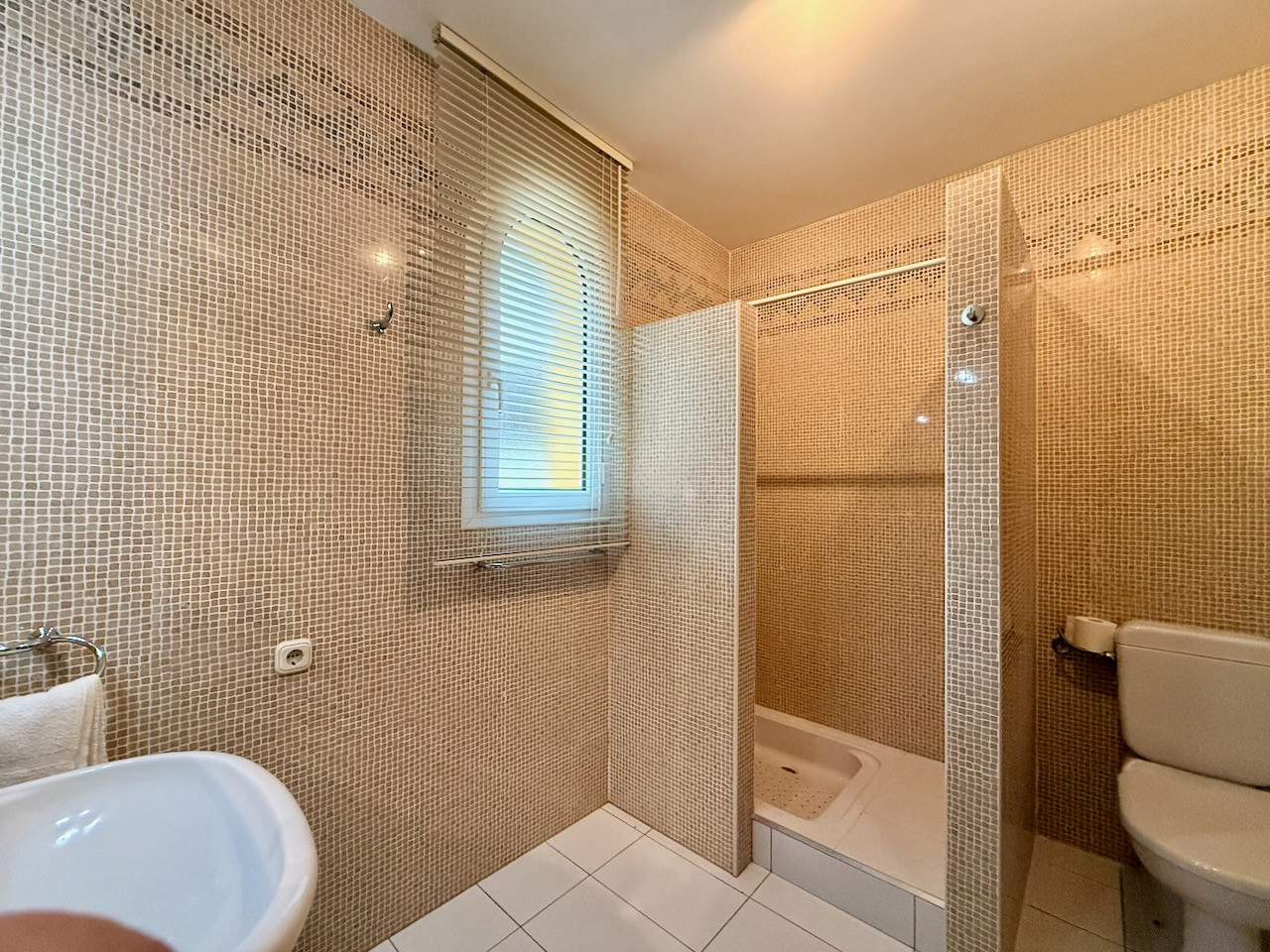 5 Bedroom Villa in La Duquesa - Photo 25