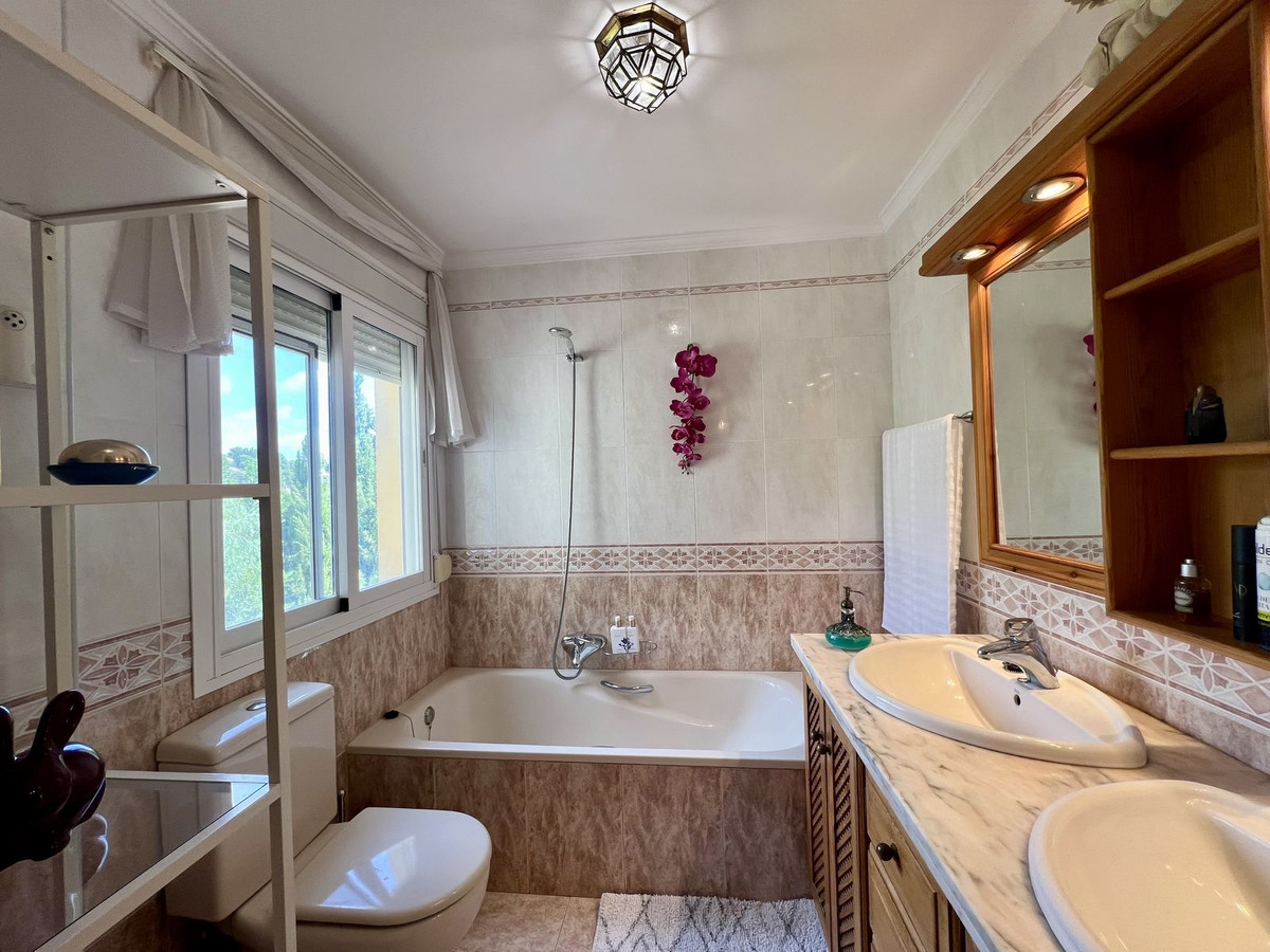 6 Bedroom Country house in Estepona - Foto 33