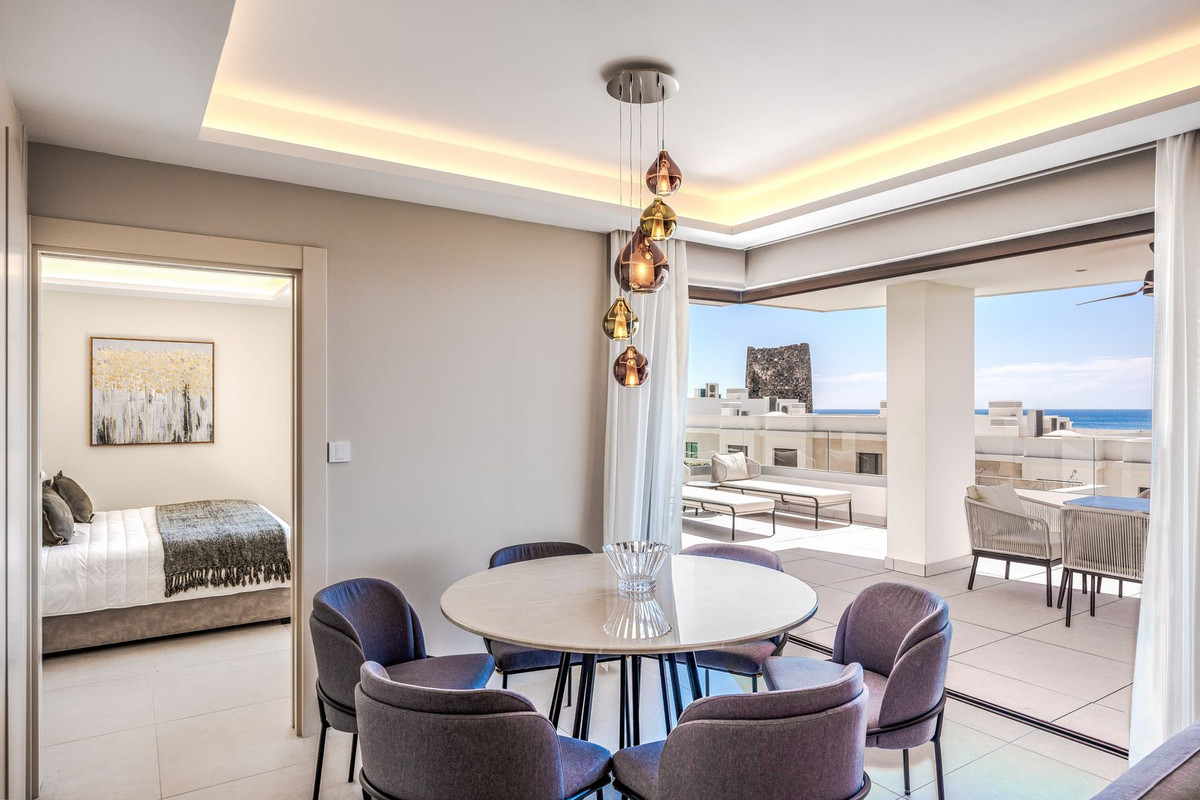 3 Bedroom Apartment in Estepona - Photo 35