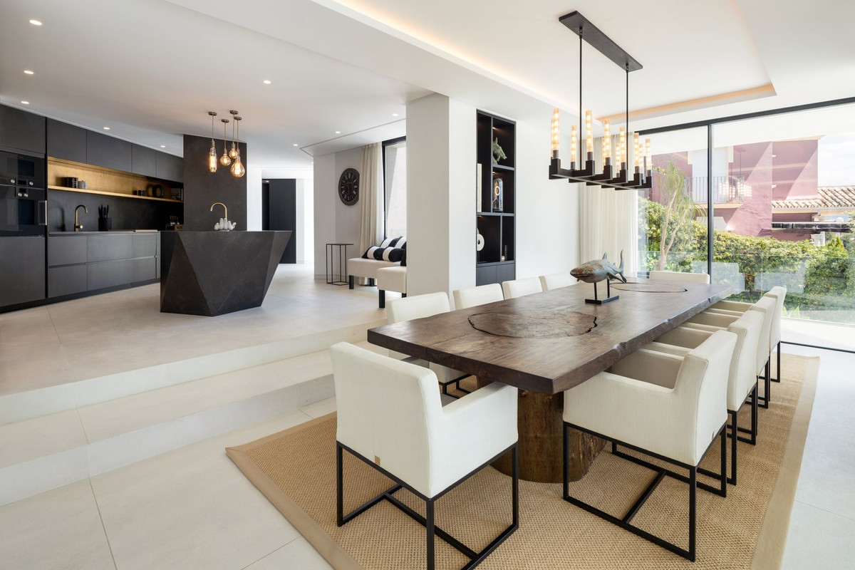 5 Bedroom Villa in Benahavís - Foto 6