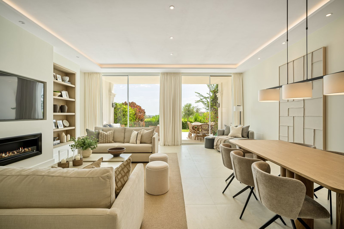 4 Bedroom Townhouse in Benahavís - Фото 5