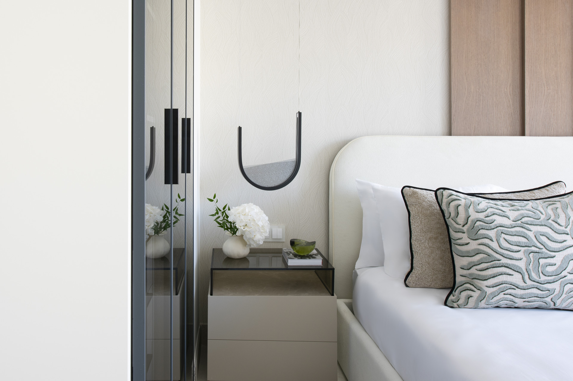 3 Bedroom Penthouse in Estepona - Photo 11