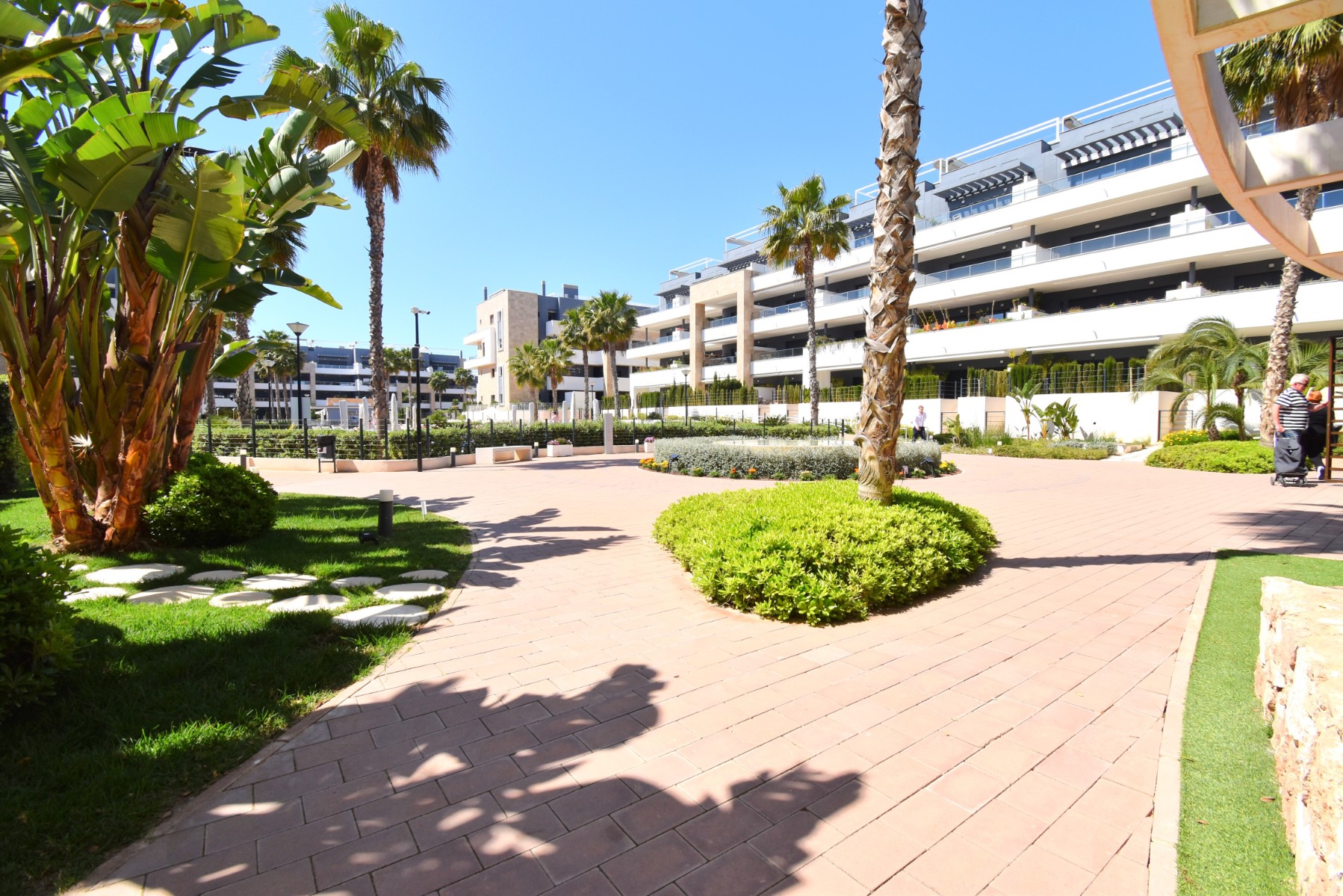 Apartamento com 2 quartos com piscina em Alicante, Espanha – Foto 19