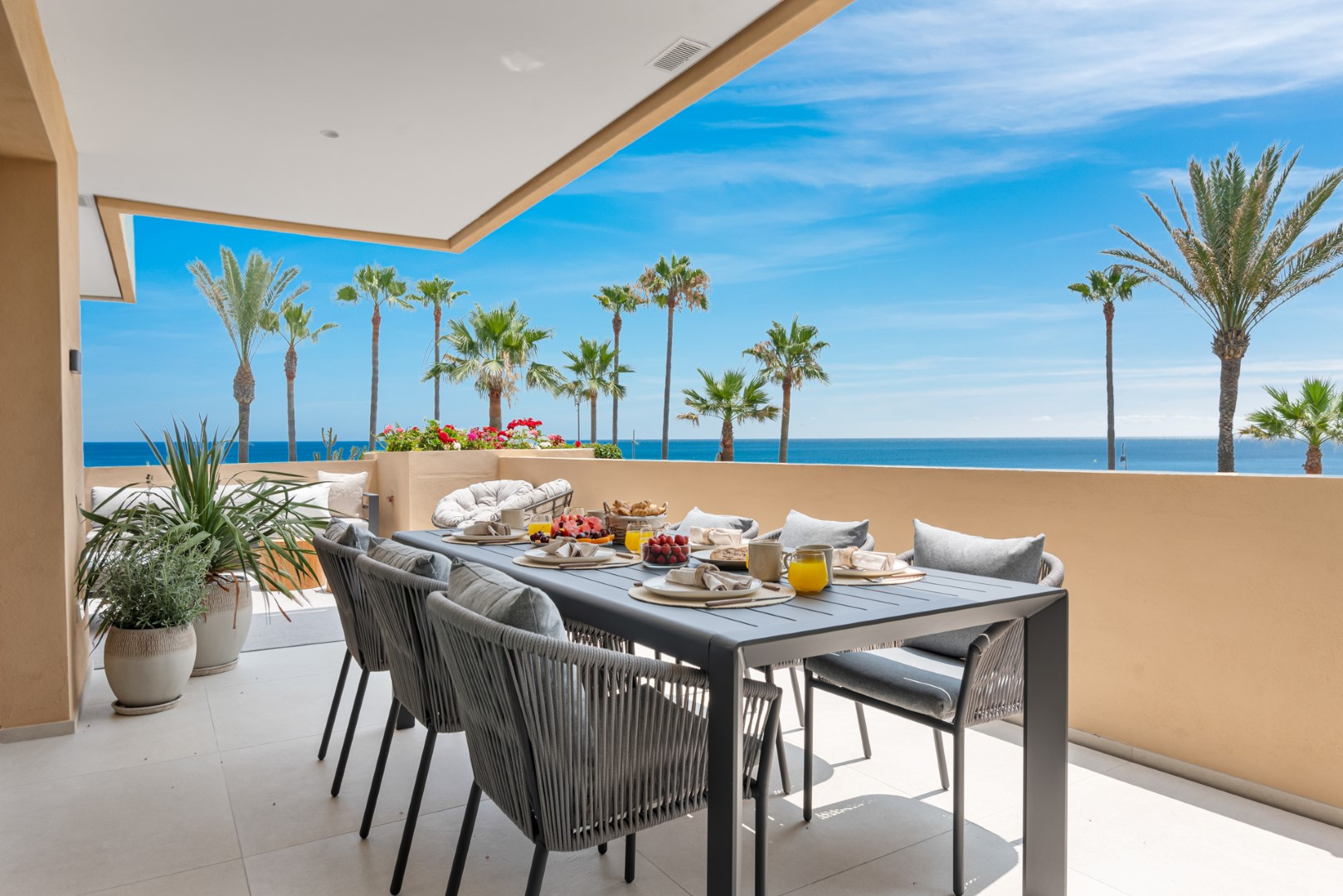 3 Bedroom Apartment in Estepona - Photo 36
