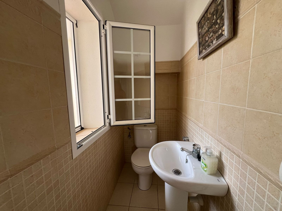 3 Bedroom Villa in La Alcaidesa - Photo 19