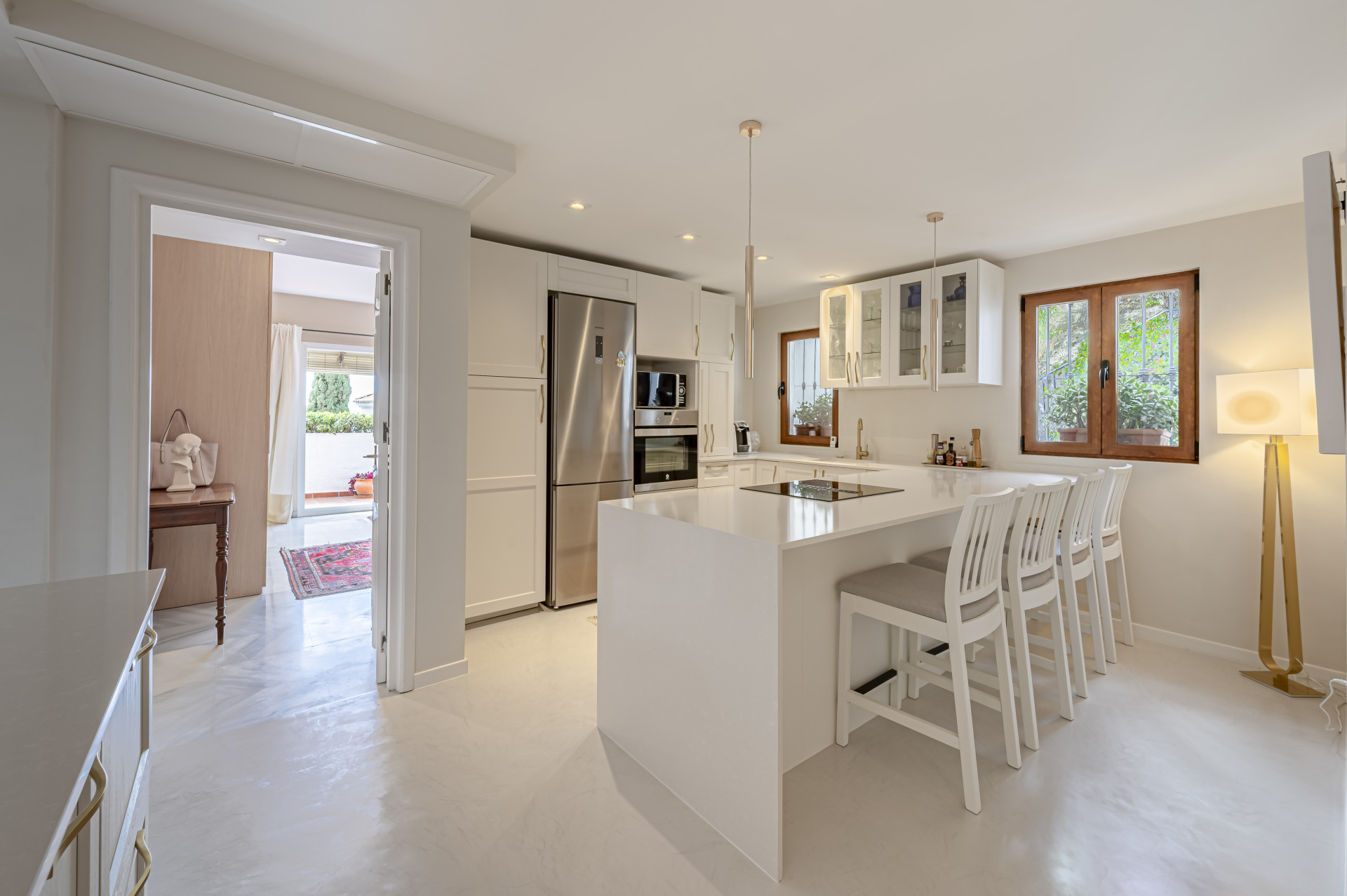 2 Bedroom Apartment in Benahavís - Фото 8