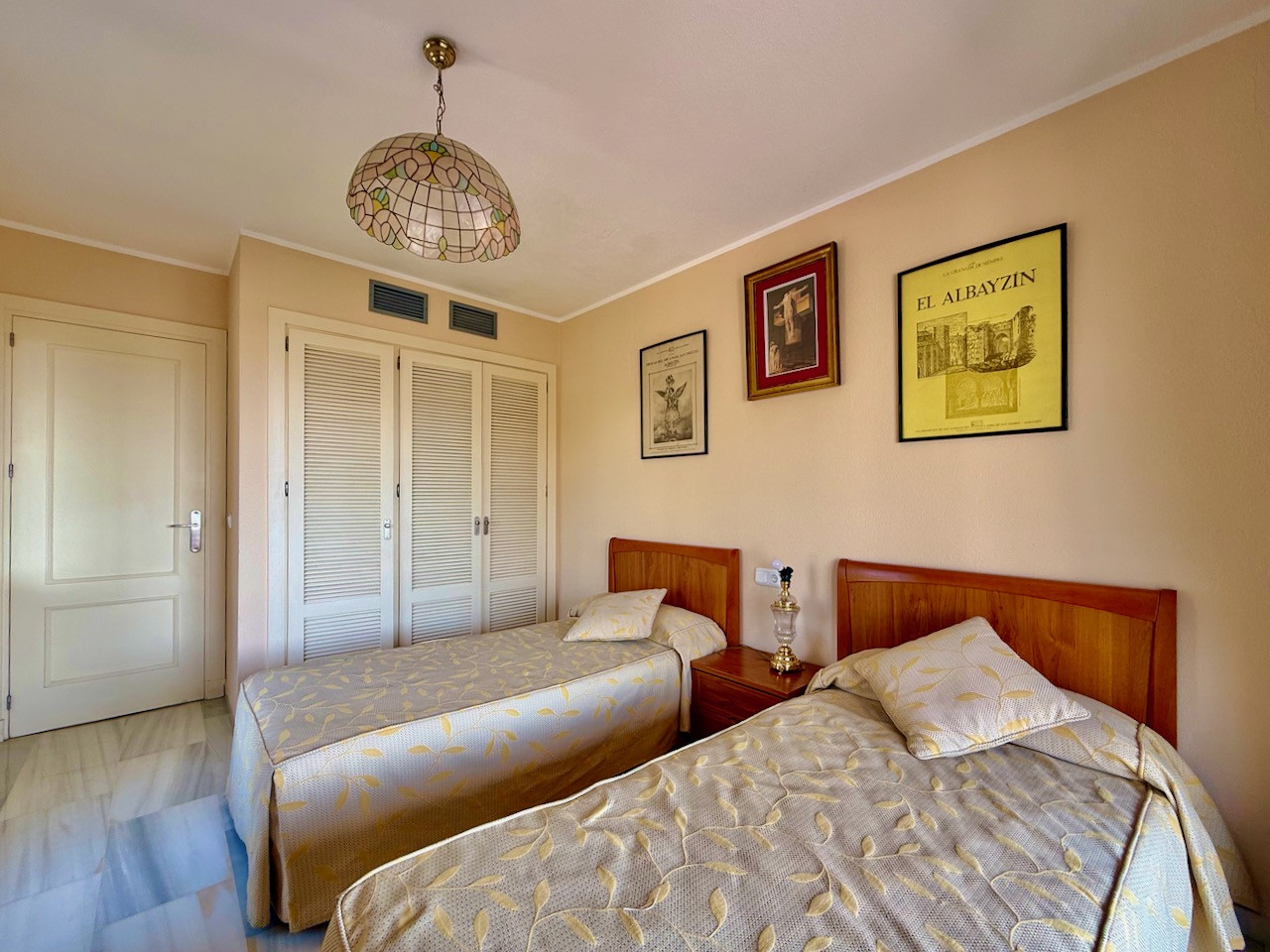 4 Bedroom Villa in La Duquesa - Photo 21
