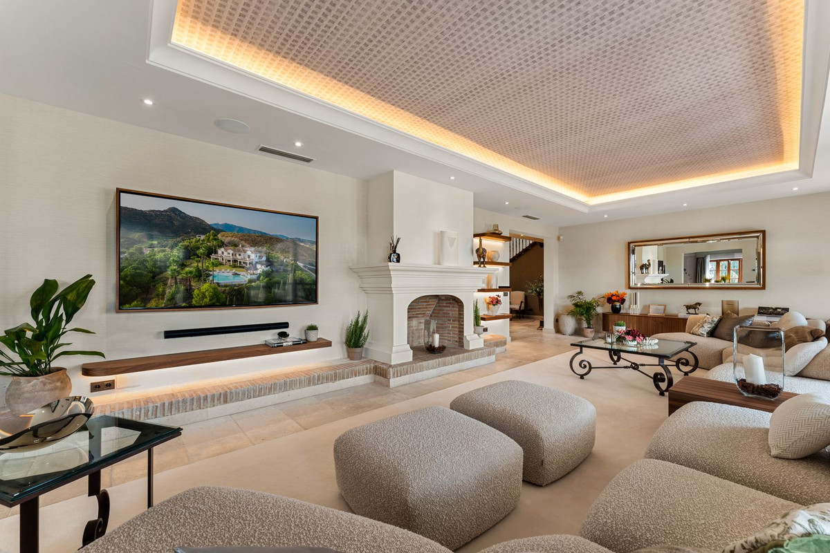 5 Bedroom Villa in Benahavís - Foto 7
