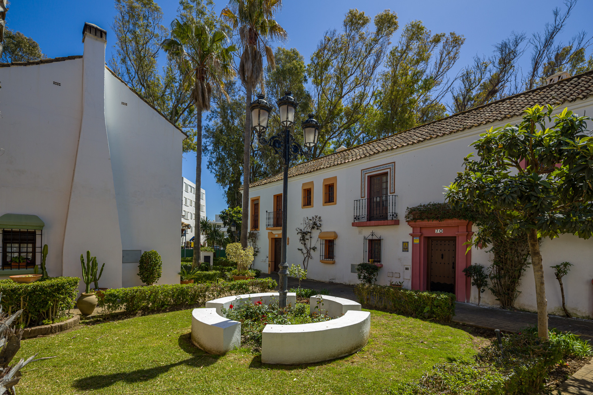 3 Bedroom Townhouse in San Pedro de Alcántara - Photo 32
