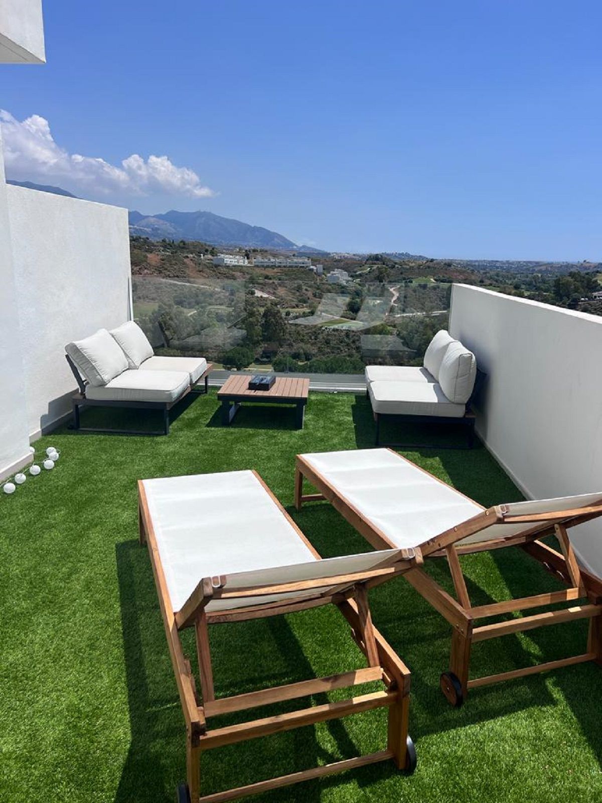 2 Bedroom Apartment in Mijas - Photo 15