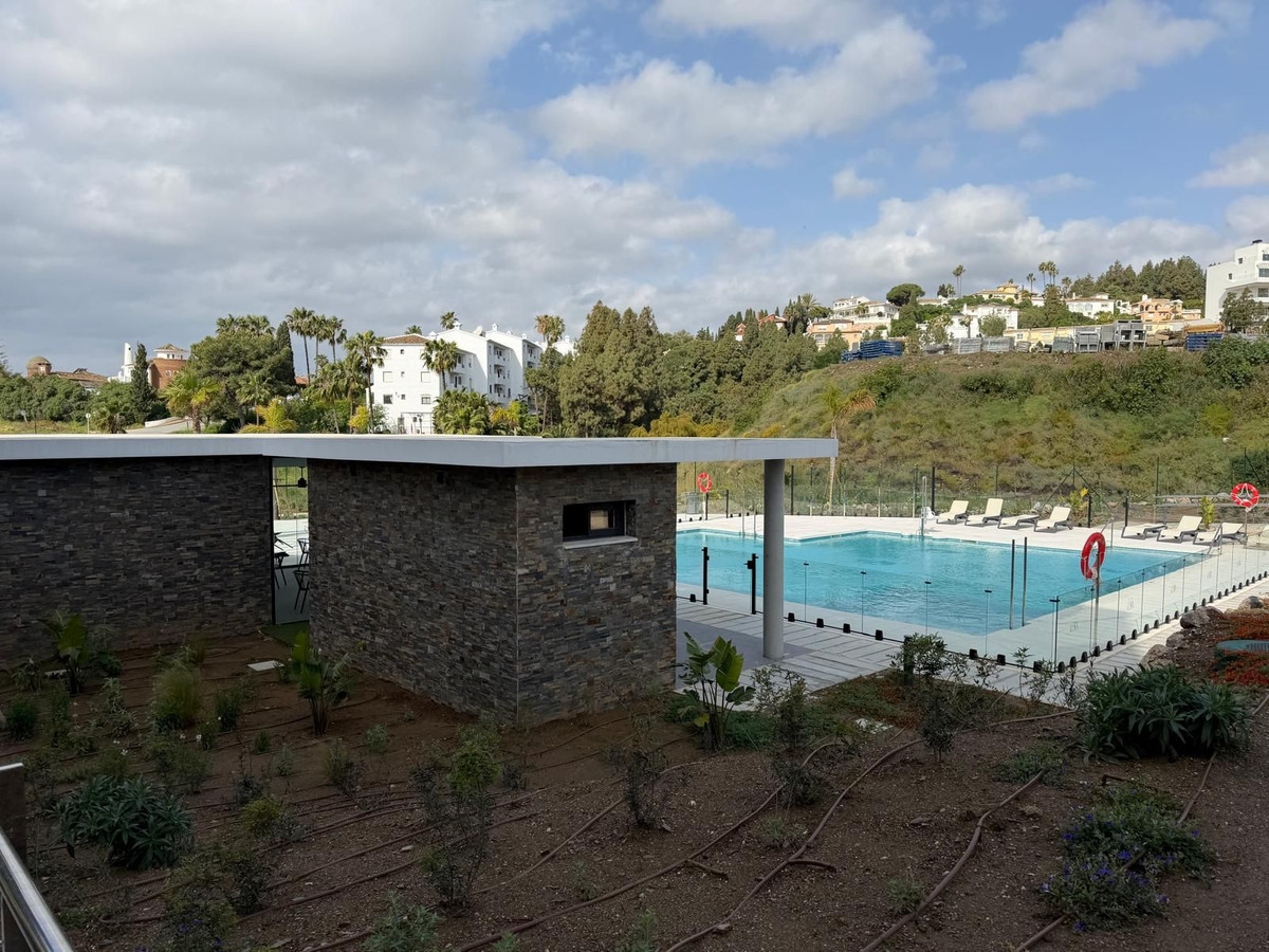 2 Bedroom Apartment in Mijas - Photo 6