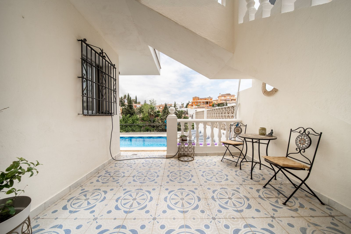 9 Bedroom Villa in Mijas - Photo 25