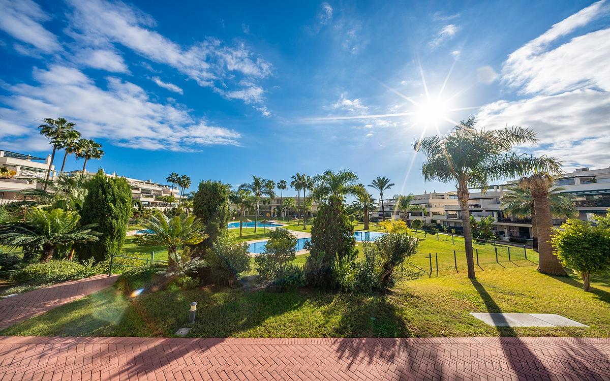 2 Bedroom Apartment in Marbella - Foto 8