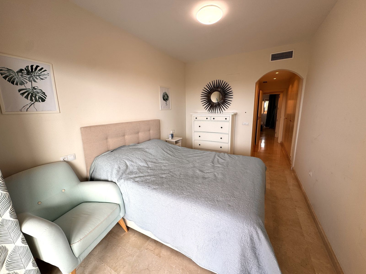 2 Bedroom Apartment in Mijas - Photo 12