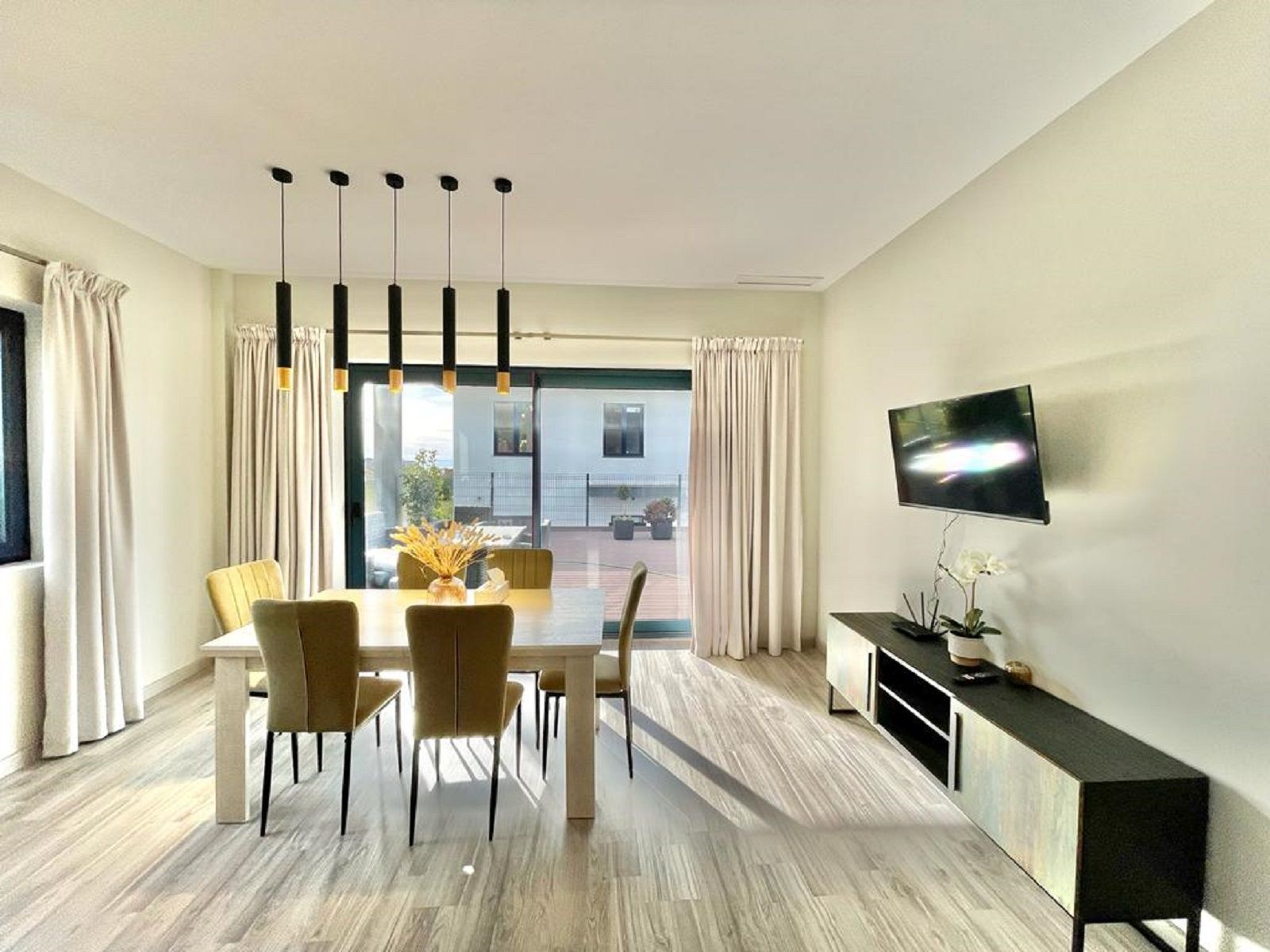 5 Bedroom Villa in Mijas - Photo 6