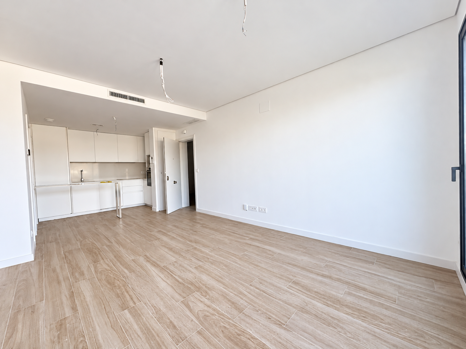 2 Bedroom Apartment in Mijas - Photo 5