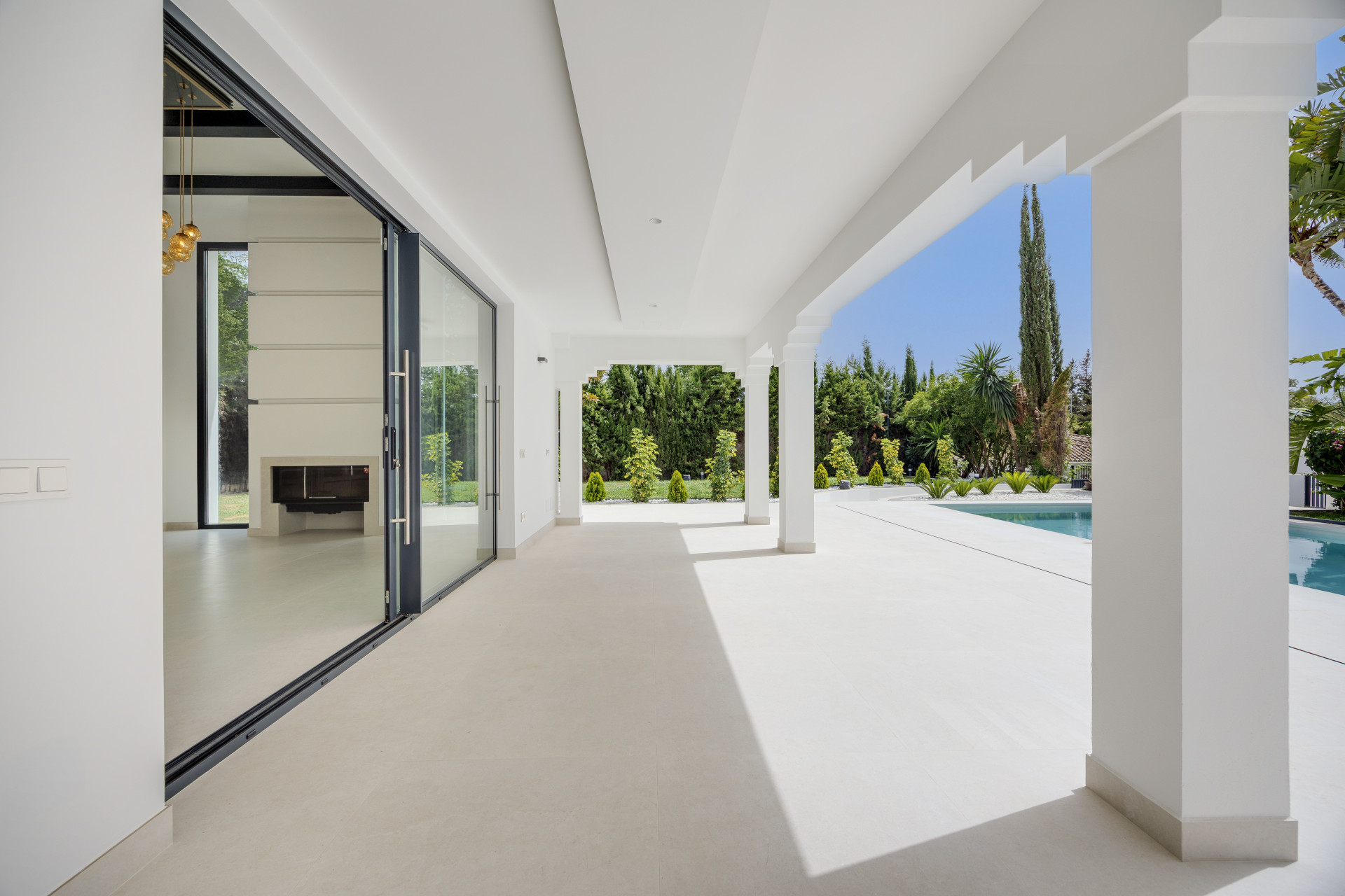 4 Bedroom Villa in San Pedro de Alcántara - Photo 27