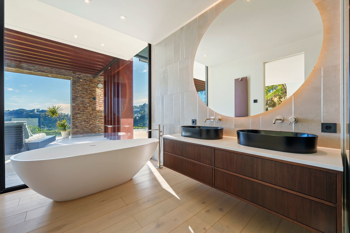 5 Bedroom Villa in Benahavís - Foto 12