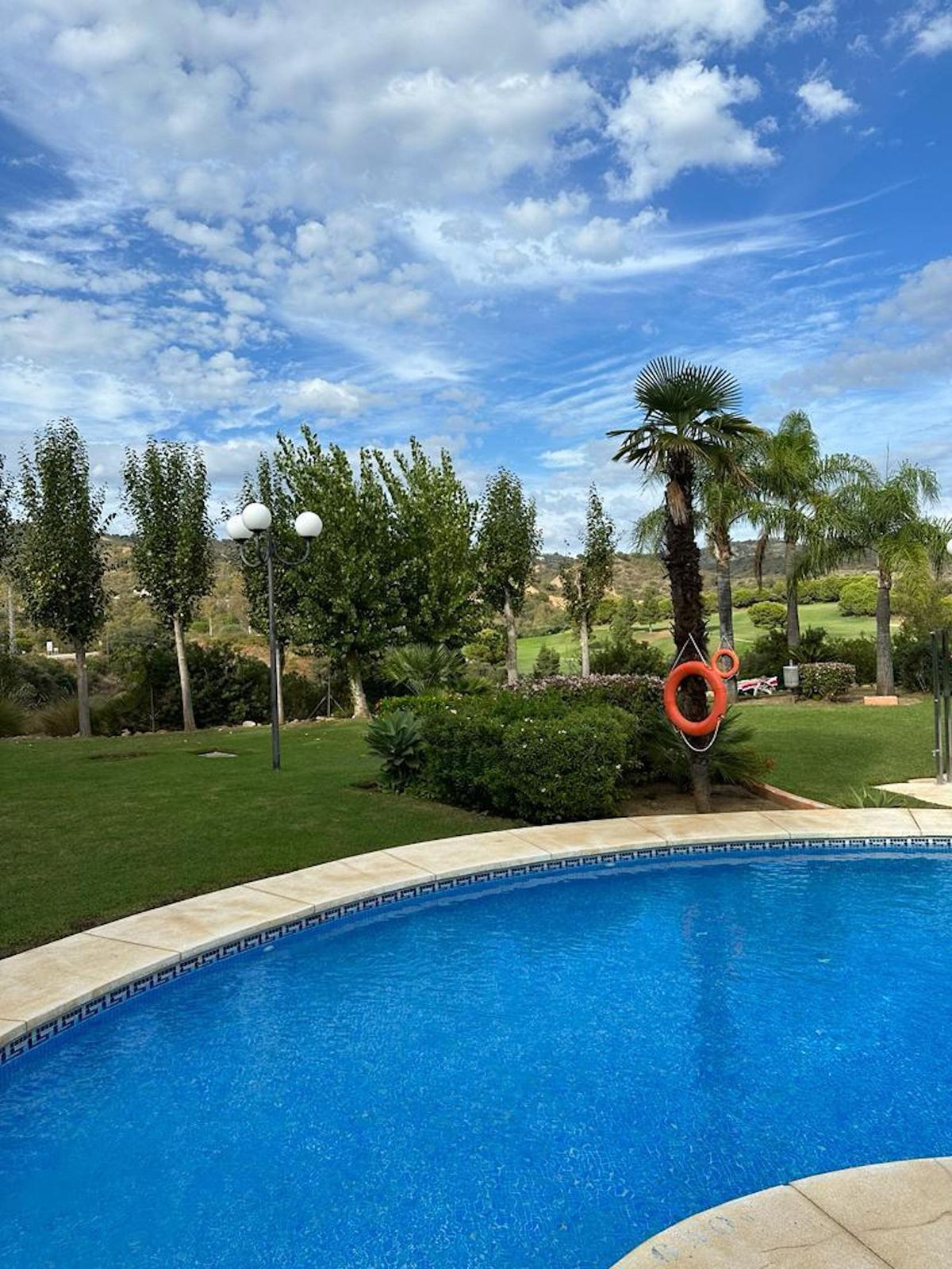 2 Bedroom Apartment in Marbella - Photo 4