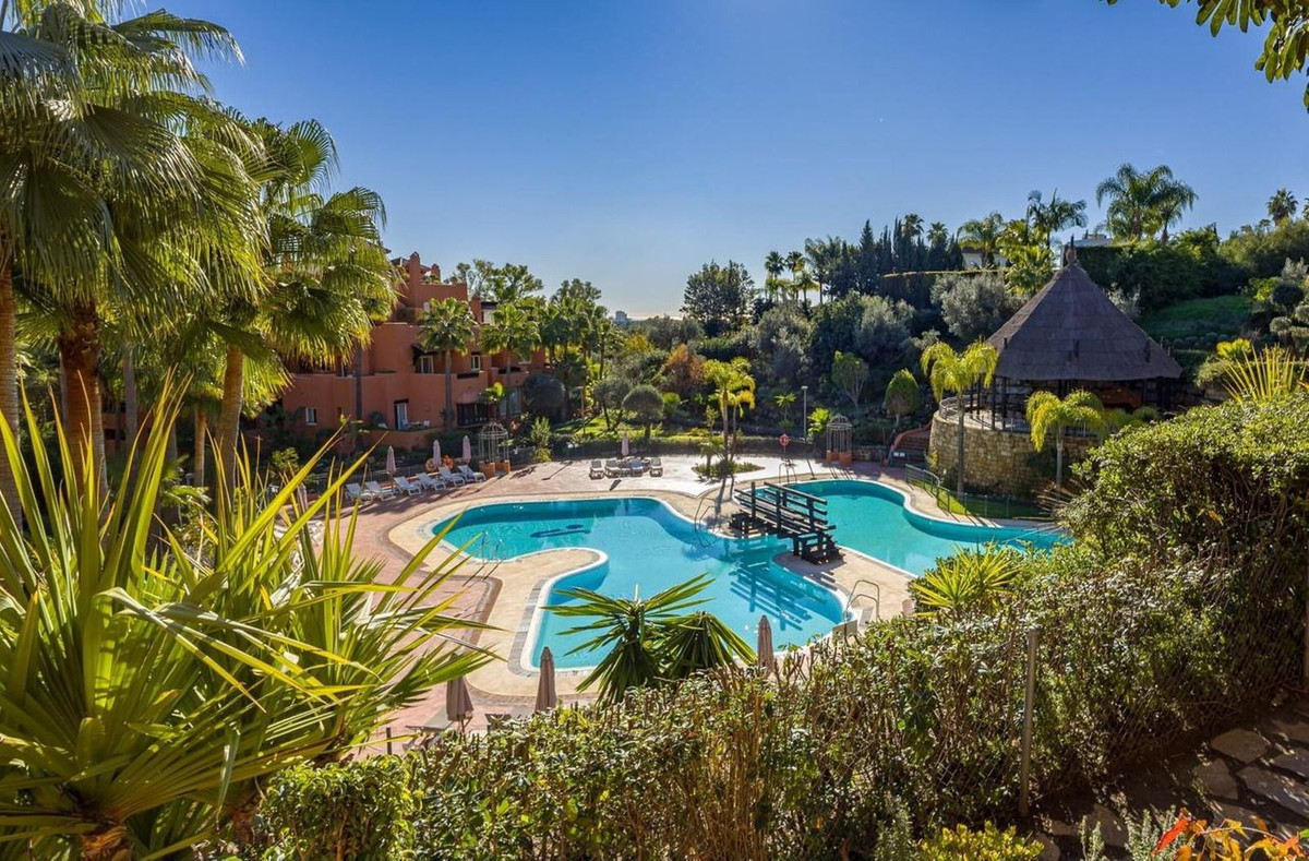 4 Bedroom Apartment in Marbella