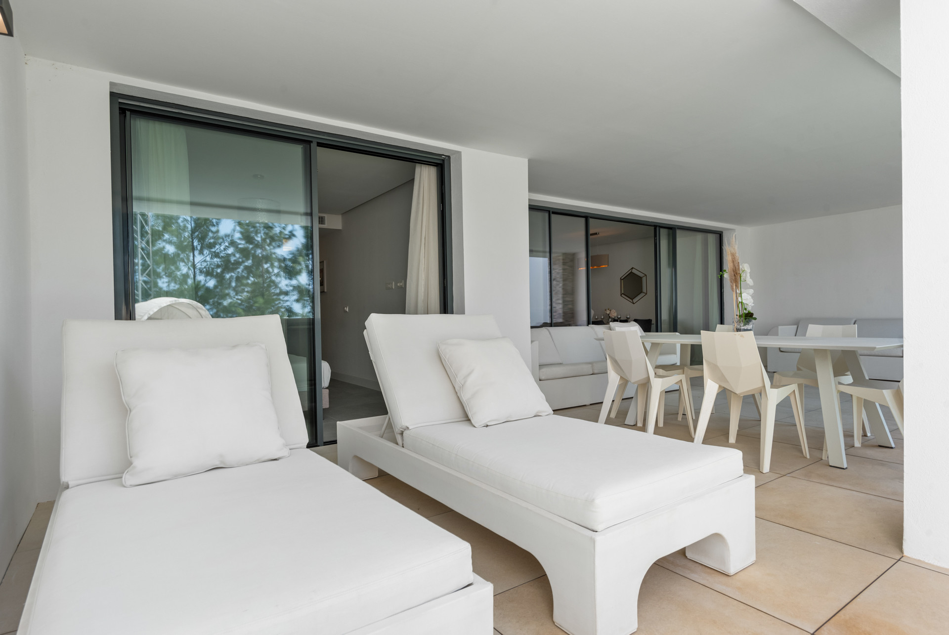 3 Bedroom Apartment in Marbella - Photo 14