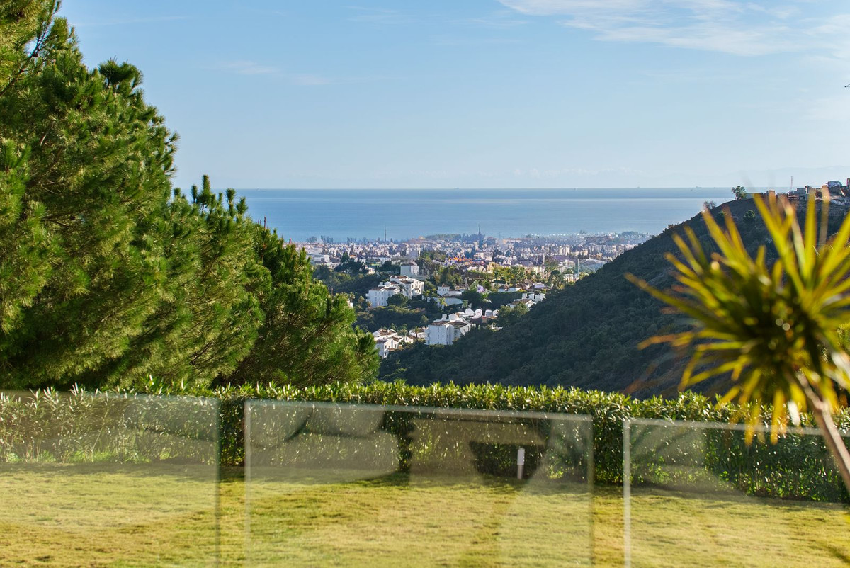 5 Bedroom Villa in Benahavís - Foto 13